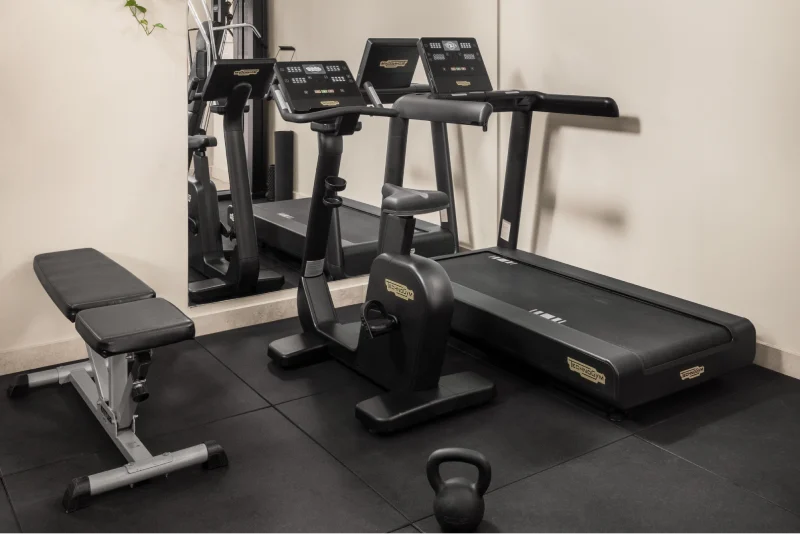 Fitness area with treadmill, exercise bike and training bench near Roma Termini Station - Hotel Diocleziano, BZAR hotels in Rome