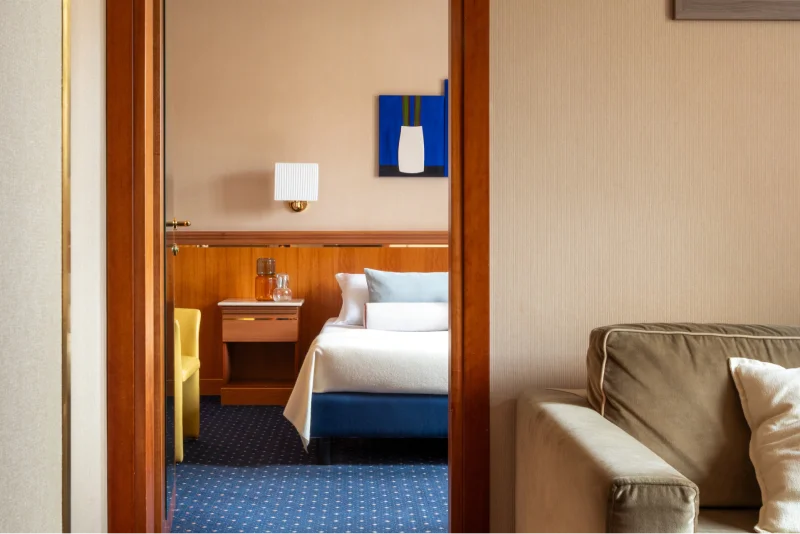 Suite with double bedroom and separate living room, spacious accommodation for leisure and business stays in Rome - Hotel Diocleziano, BZAR hotels in Rome