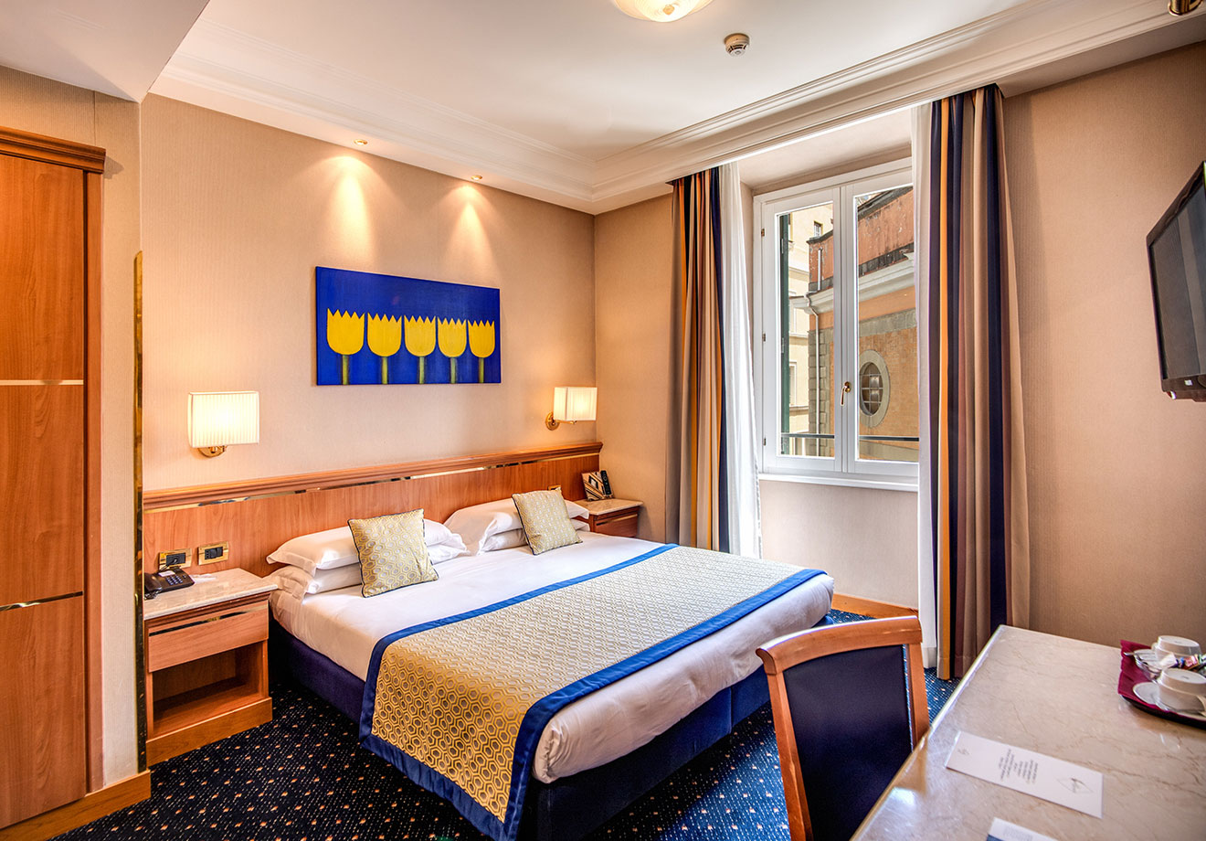 Triple rooms in italy